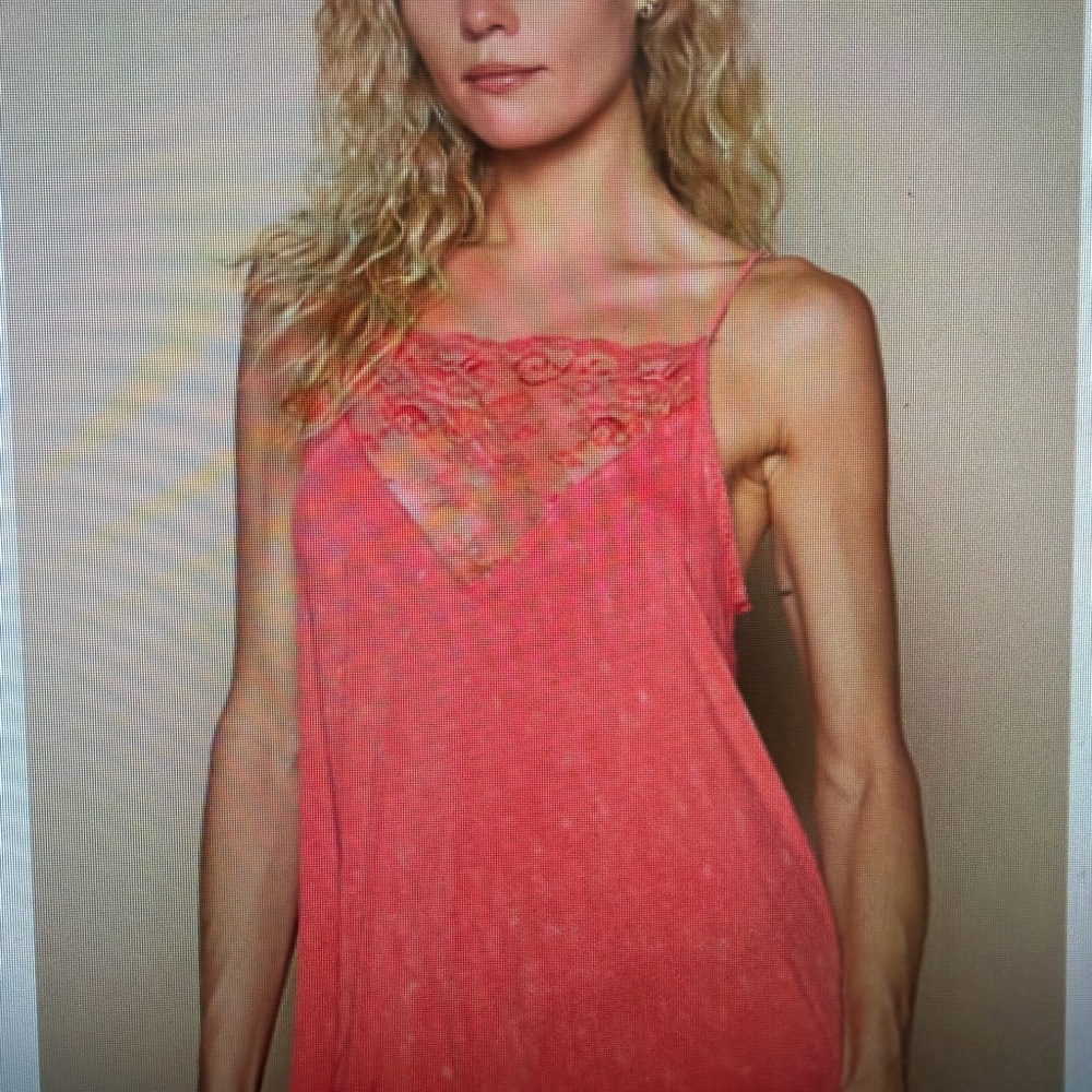 POL Coral Lace Trim Cami Top